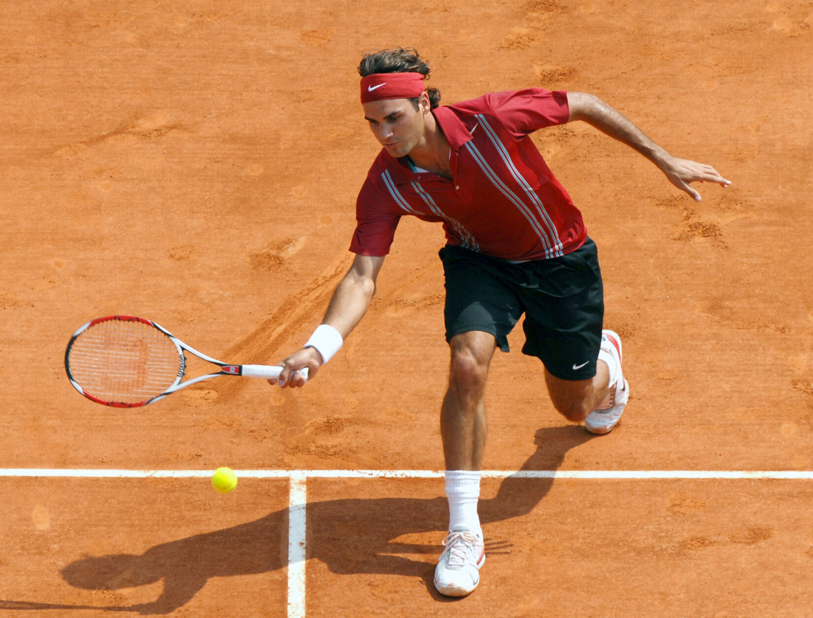 2007: Roger Federer wins 500th career match